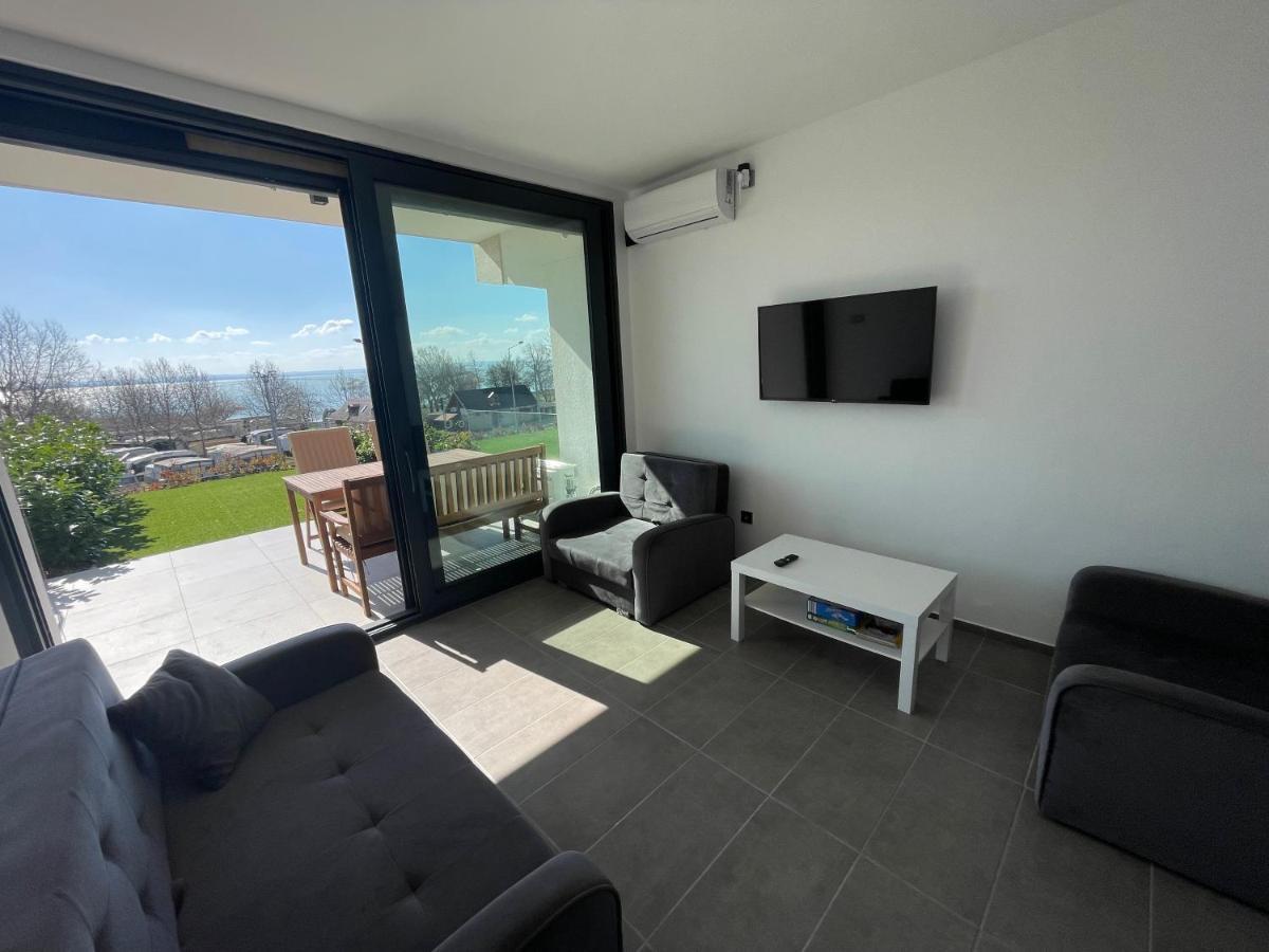 Apartmán Club Panorama Studio - Pool, Garden Alsóörs Exteriér fotografie